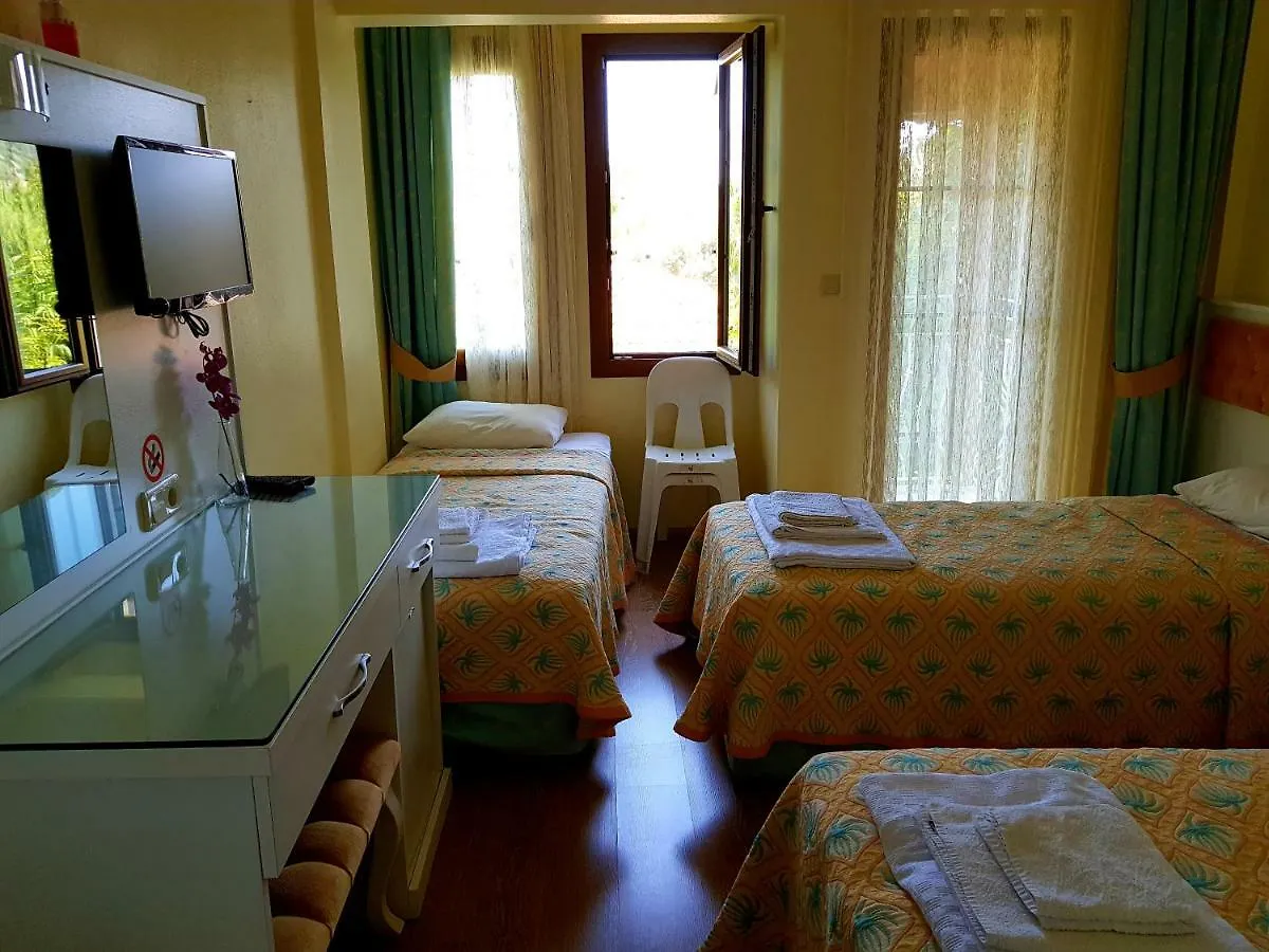 Ilkiz Beach Hotel Oludeniz 2*,  Turquia